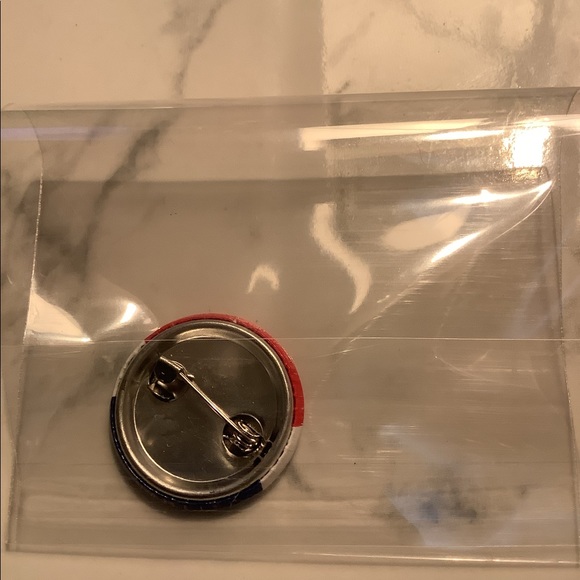 I Like Mike Pin. - Picture 2 of 4